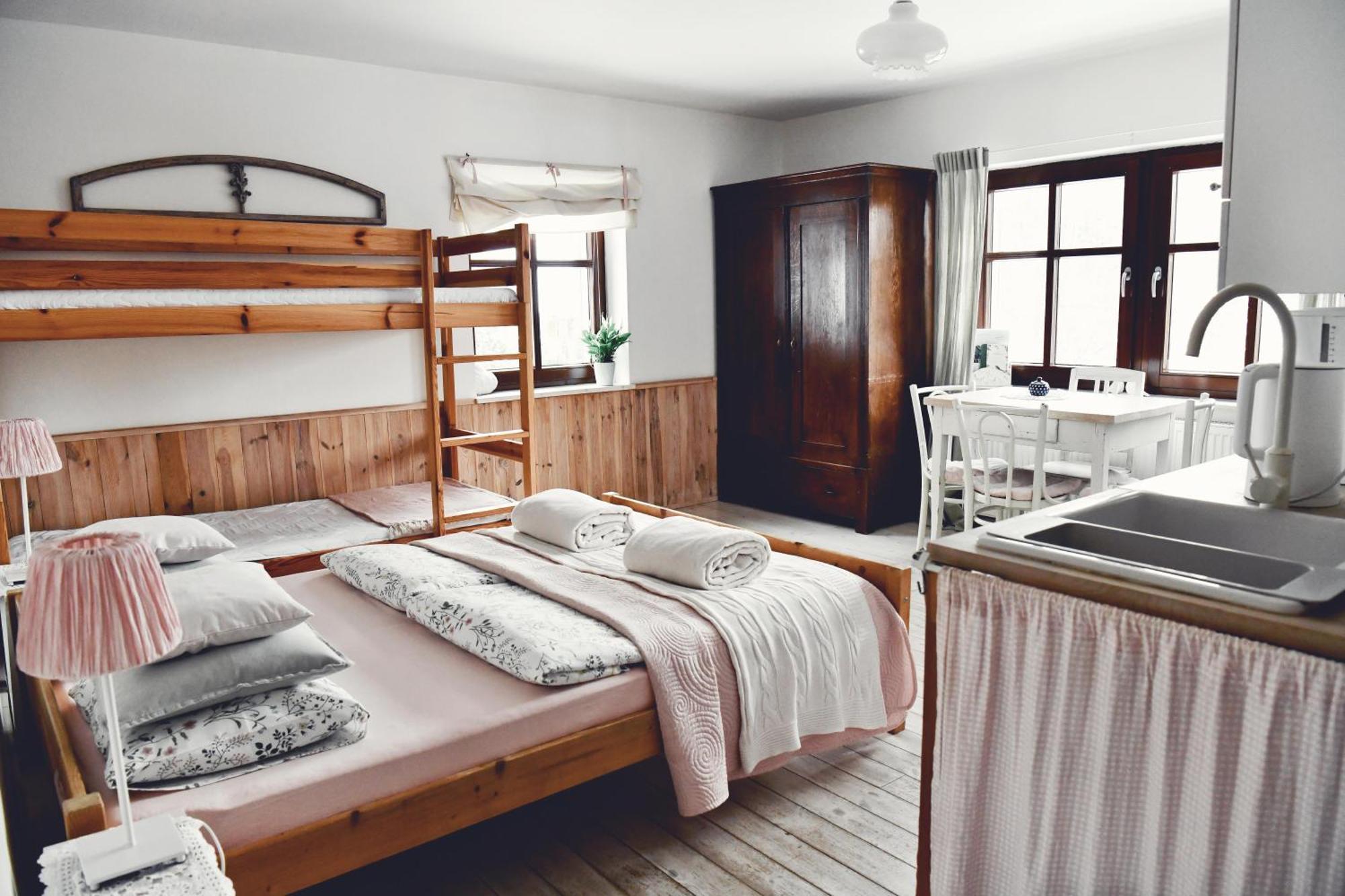 Lavendowo Hotel Piechowice  Bagian luar foto
